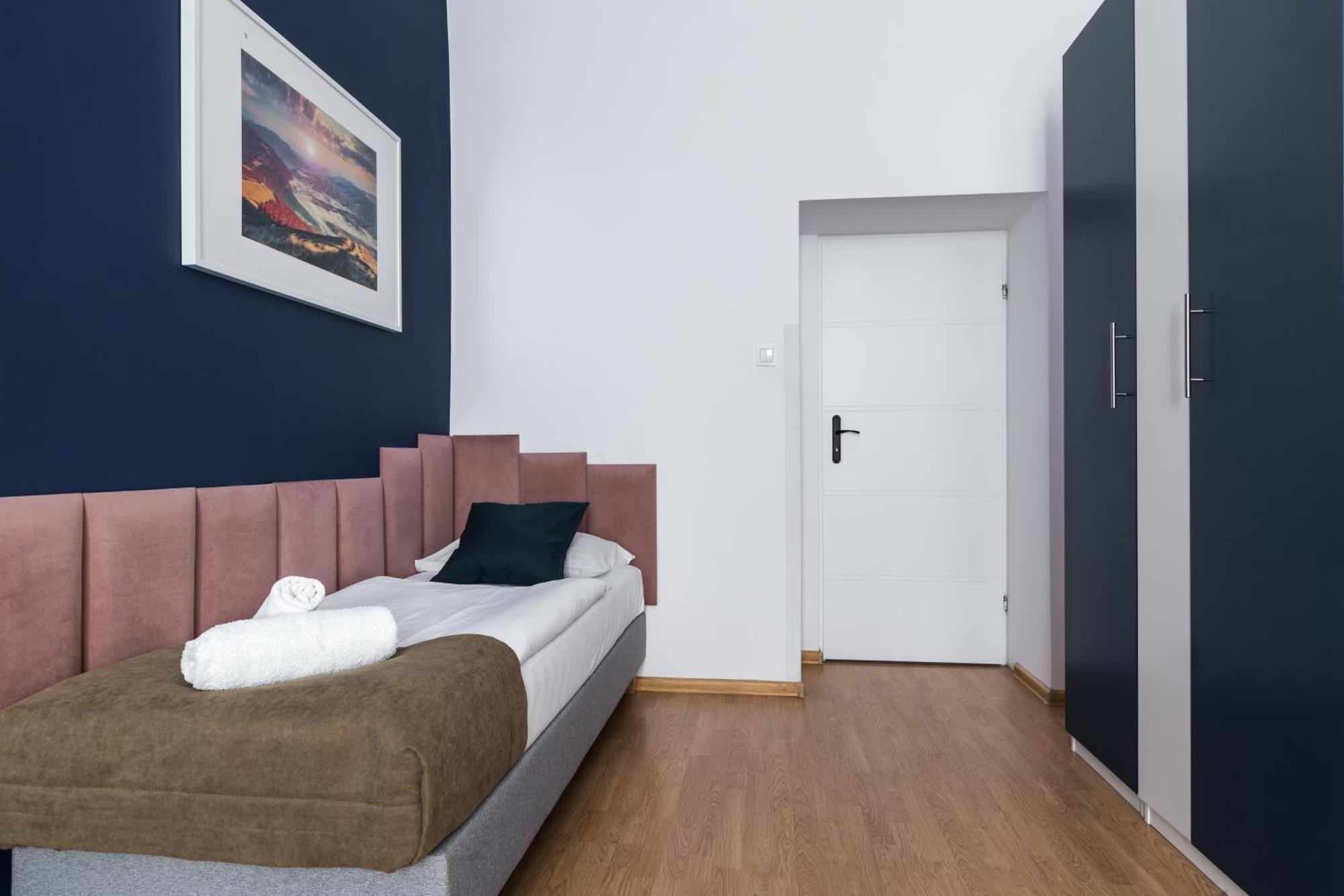 Friendhouse Apartments Avenue Krakow Exterior photo