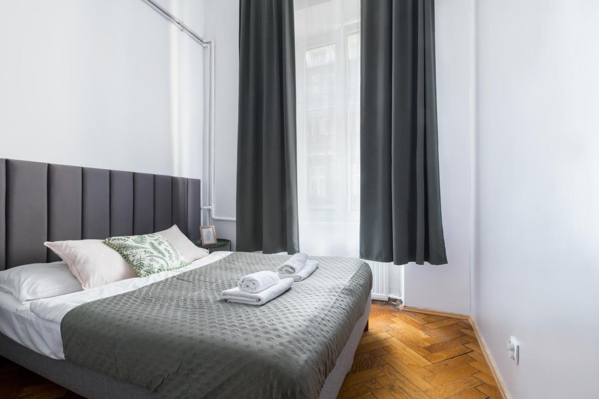 Friendhouse Apartments Avenue Krakow Exterior photo